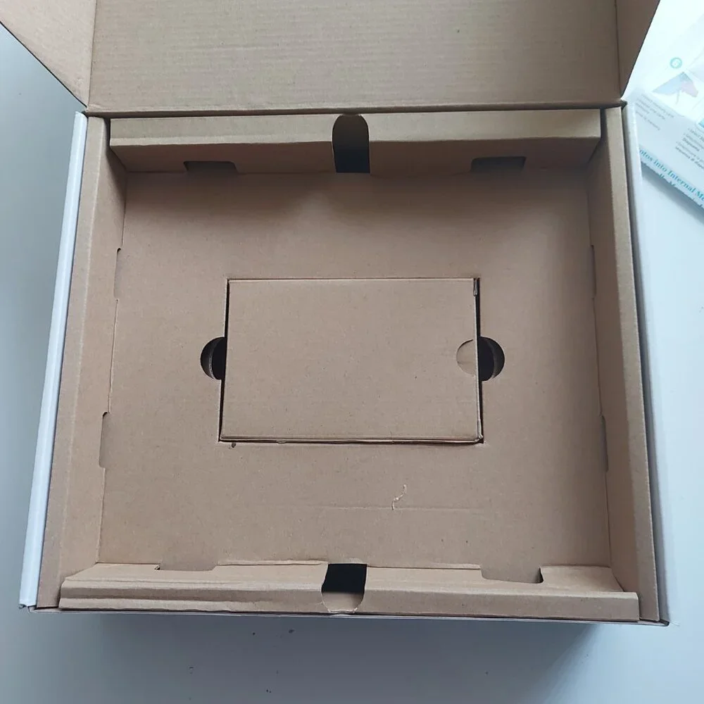 8" LED Digital Photo Frame - Picture 6 of 10